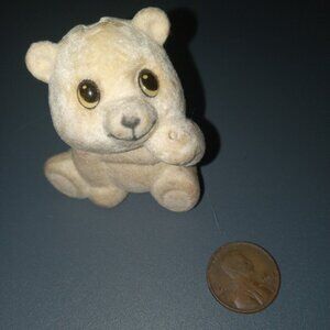 Vintage Official MLB Bear Mini 2” Figure Flocked **MISSING HAT/FLAG**